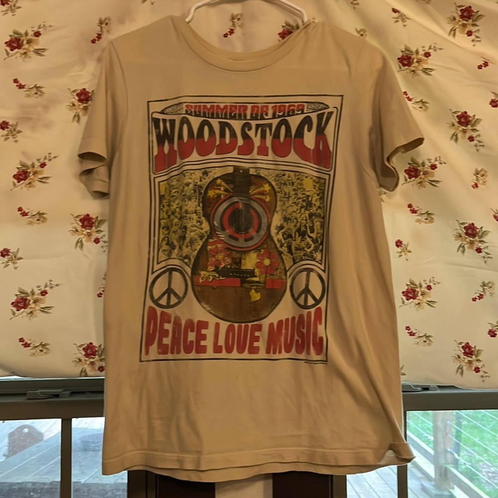 cream woodstock tshirt